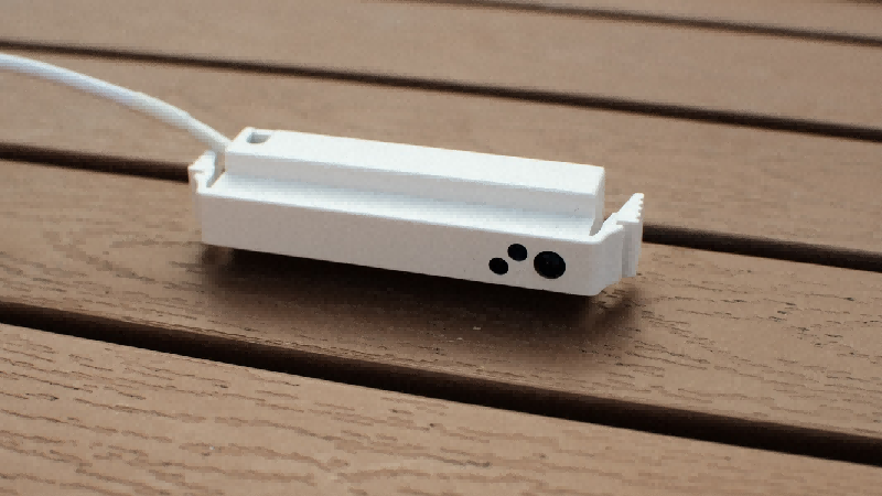 स्मार्ट त्रि-बत्ती: औद्योगिक प्रकाशको लागि अभिनव विकल्प